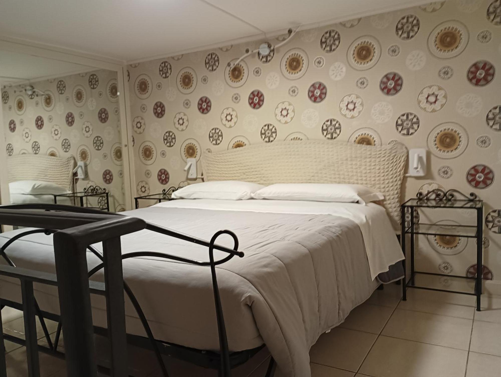 Beb Maryposa Napoli